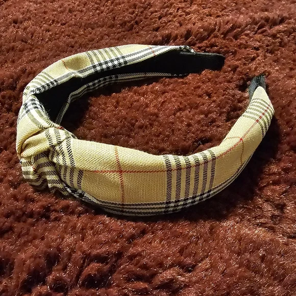 Plaid Tan Knotted Fashion Headband NWOT - Picture 1 of 5